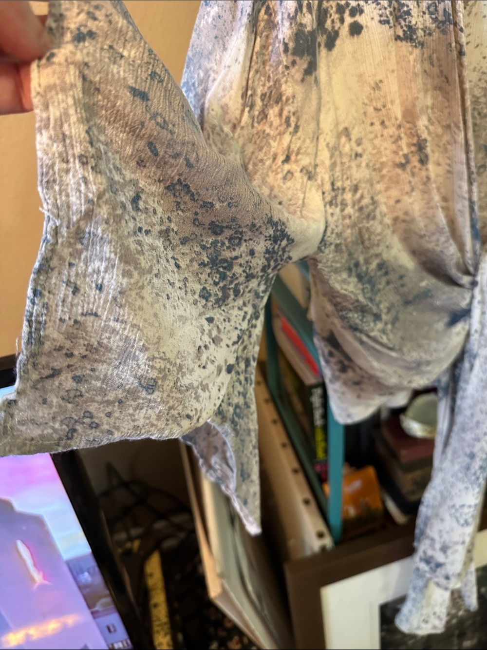 Final Touch Blue and Lilac Speckled Tie-Front Top - Picture 5 of 10